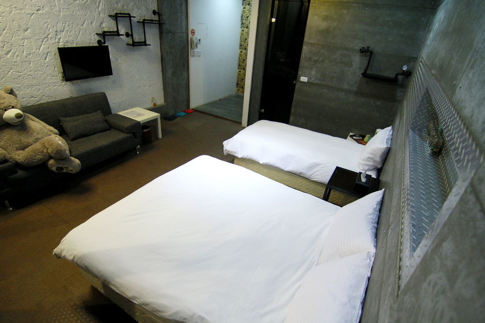 五船民宿 5Boat B&B Yuchi Exterior foto