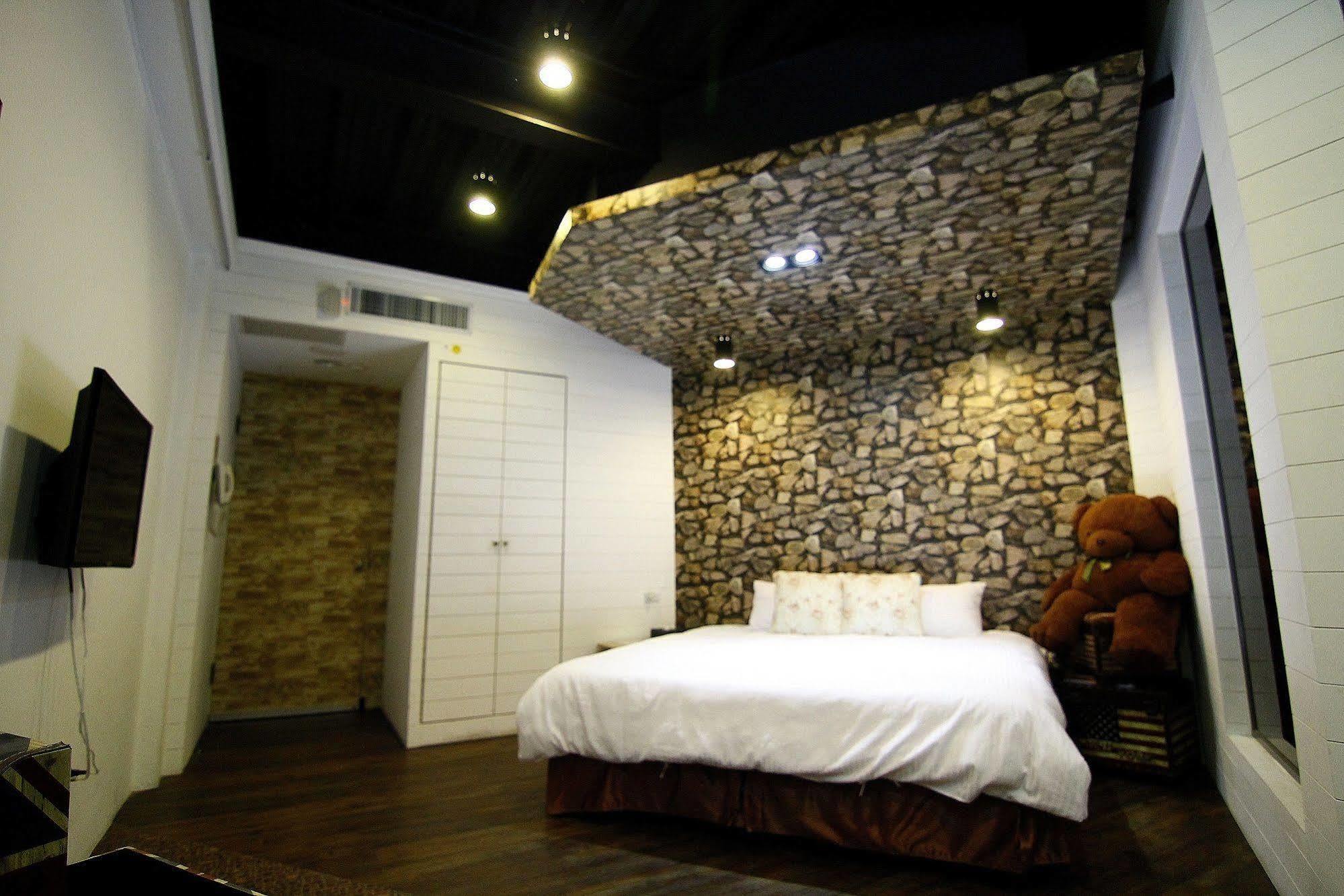 五船民宿 5Boat B&B Yuchi Exterior foto